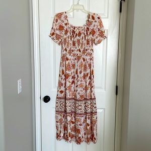Floral maxi dress - size M